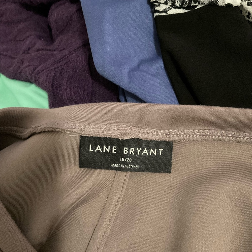 Lane Bryant Mauve Short-Sleeve Tie-Waist Midi Dress - Picture 4 of 6